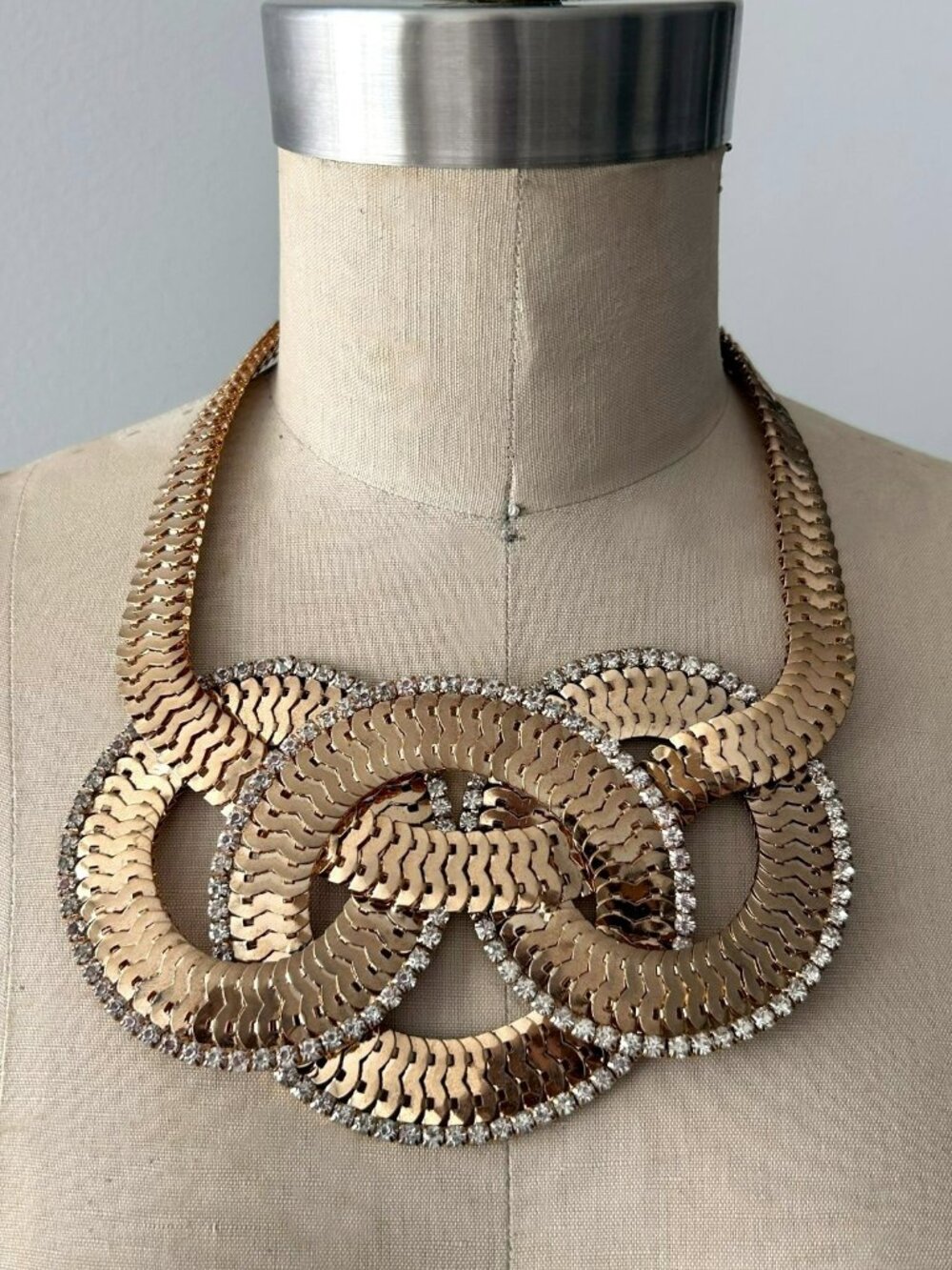 Gold Circle Infinity Chain Link Statement Necklace